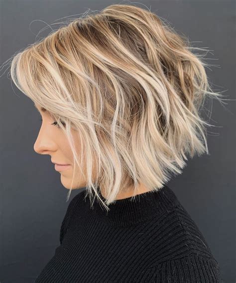 Bob Hairstyles and Haircuts to Try in 2025